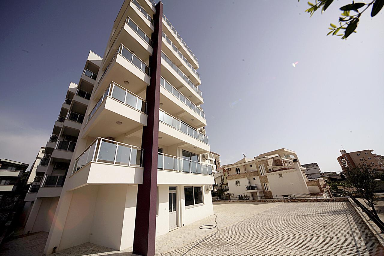 Sea Star Apartment Добра-Вода Экстерьер фото