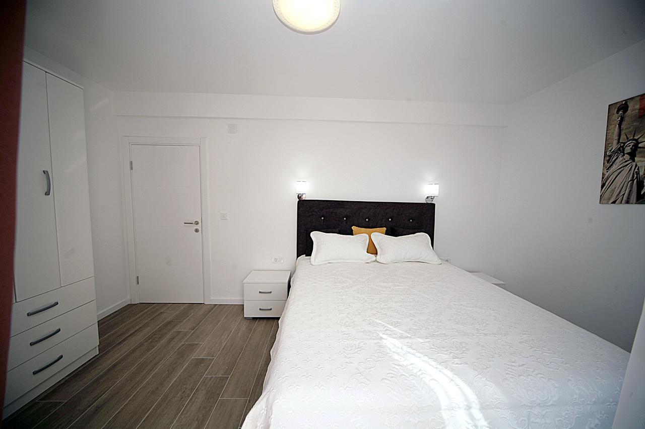 Sea Star Apartment Добра-Вода Экстерьер фото