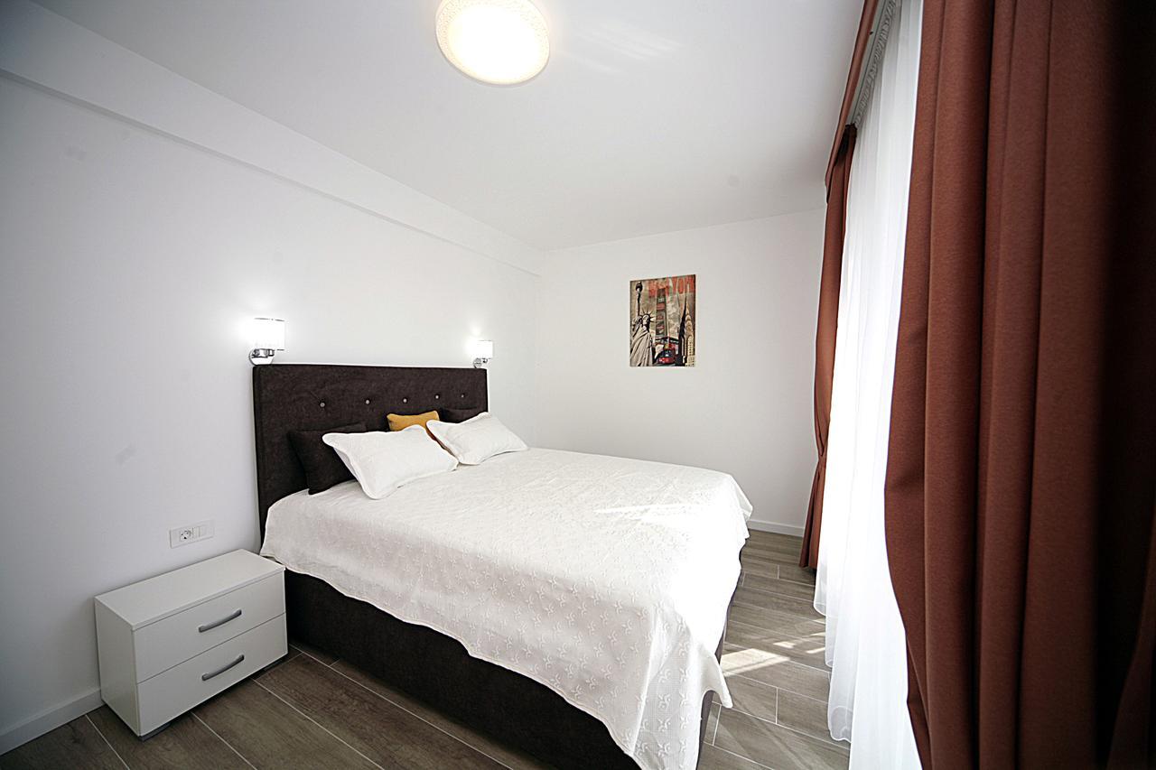 Sea Star Apartment Добра-Вода Экстерьер фото